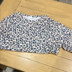 Leopard Print Women's Tee - Blue and White